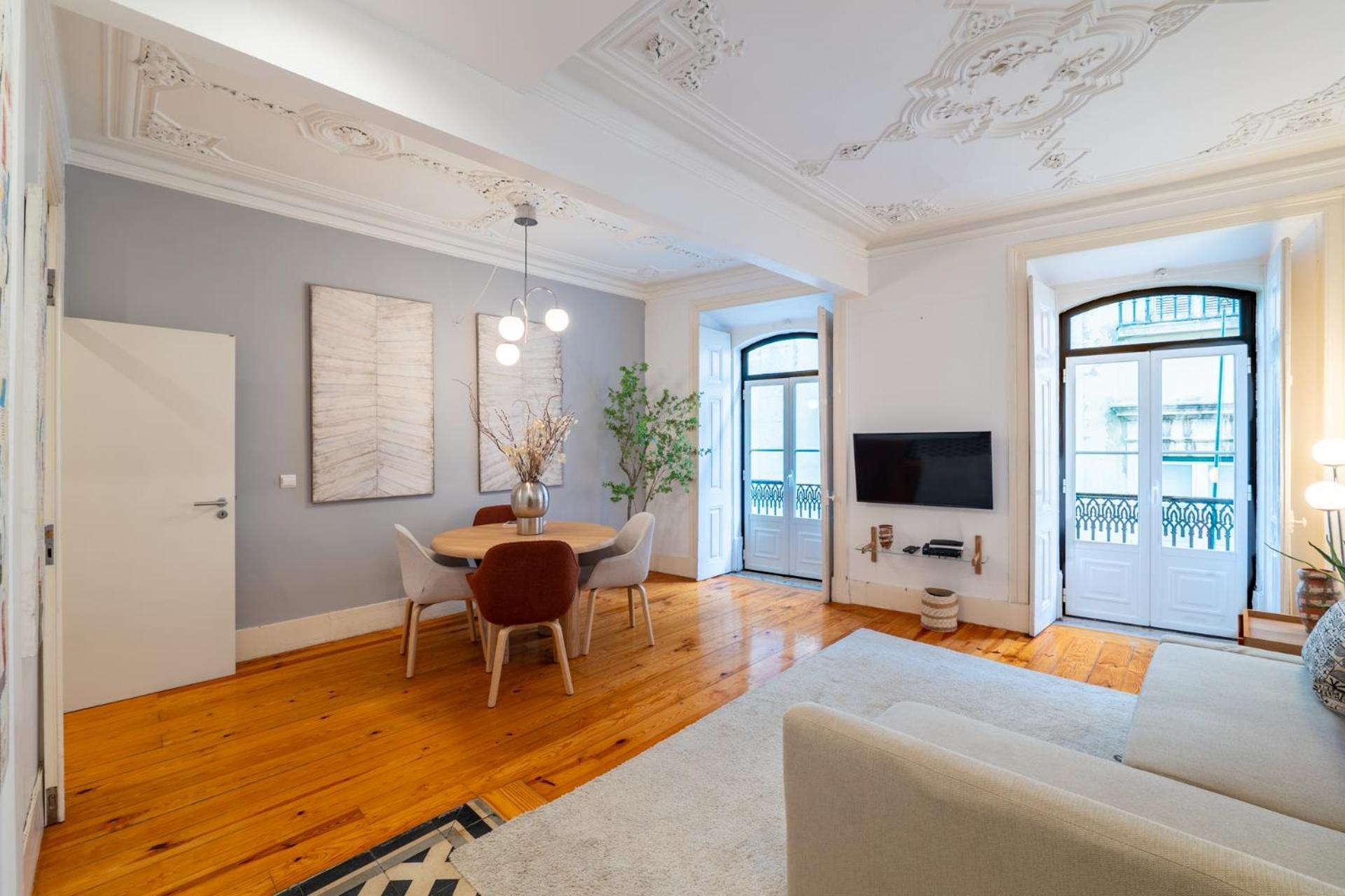 Beautiful In Bairro Alto - Quite Appartement Lisboa